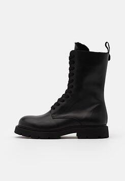 Filippa K Krisha Laced Boot